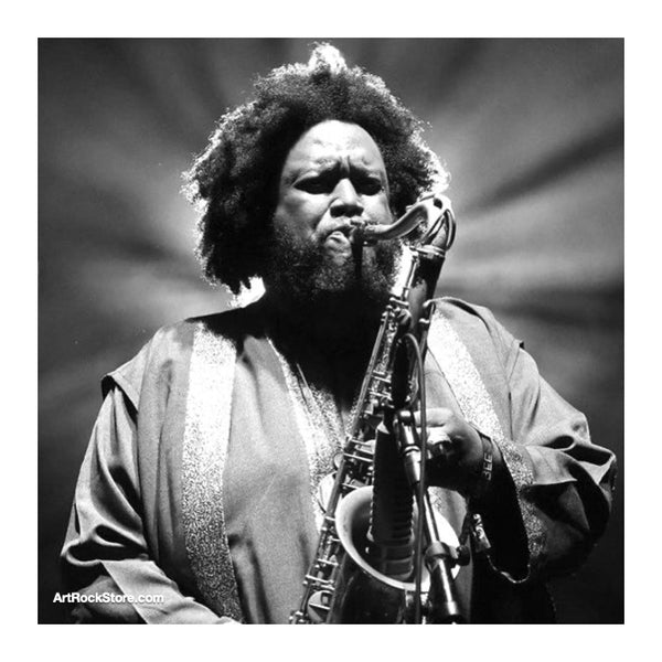 Kamasi Washington カマシワシントン 1200px-Kamasi_Washington_(